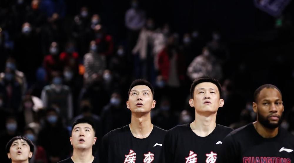 伊人精品线视天天综合